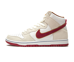 Nike Team Crimson