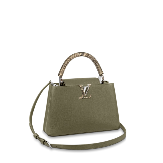 Louis Vuitton Capucines MM