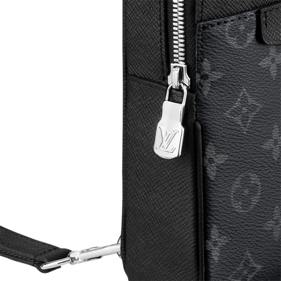 Louis Vuitton Outdoor Slingbag Taigarama Noir black