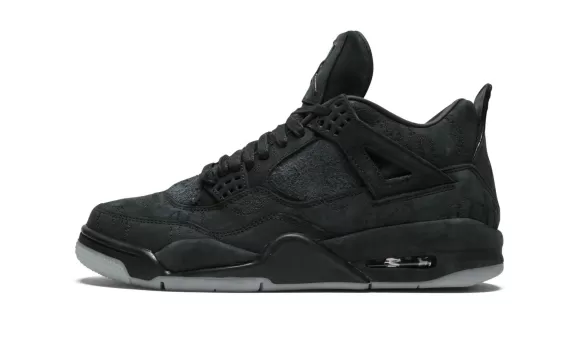 Air Jordan 4 Retro Kaws - Black