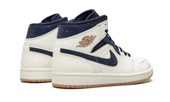 Air Jordan 1 Mid Jeter - Sail/Bronze-College Navy