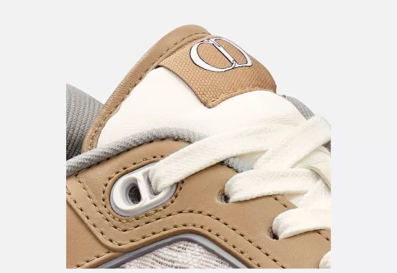 B27 Low-Top Sneaker - Beige and Cream