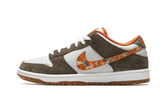 SB Dunk Low Pro QS - CRUSHED DC