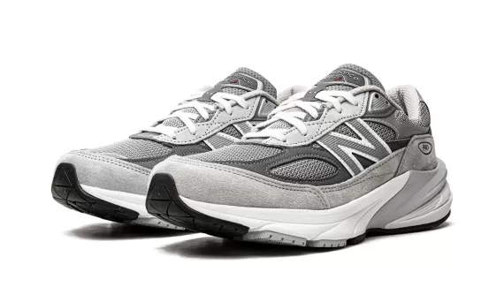 990V6 - Grey