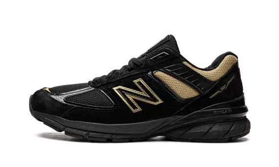 990V5 - Black / Gold