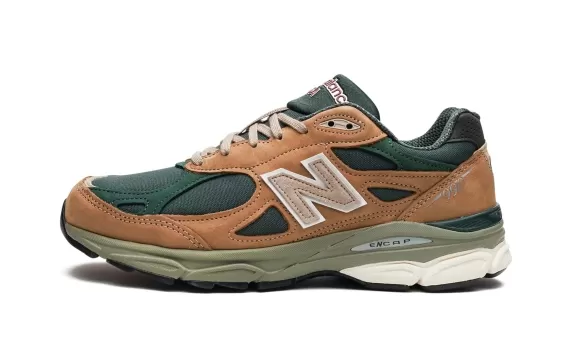 990V3 Made in USA - Tan / Green