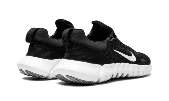 Free Run 5.0 - Black/White