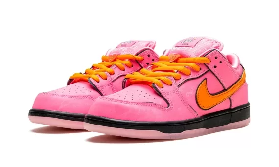 SB Dunk Low Powerpuff Girls - Blossom