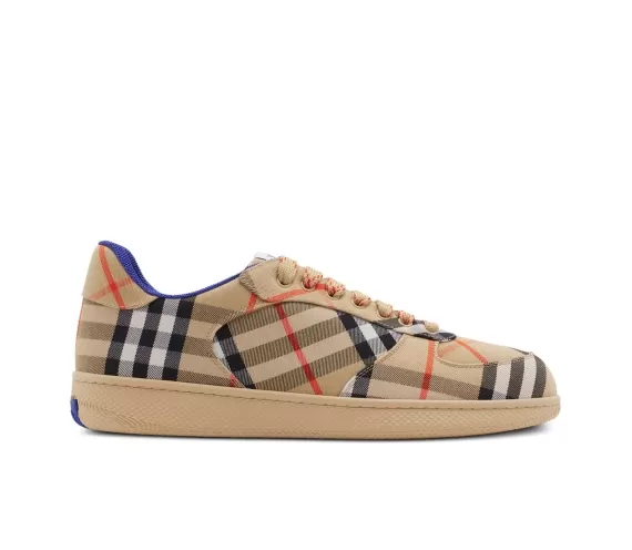 Box checked beige sneakers